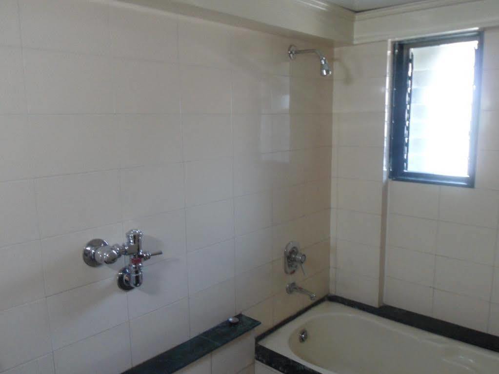 Hotel Pooja International Nashik Exterior foto